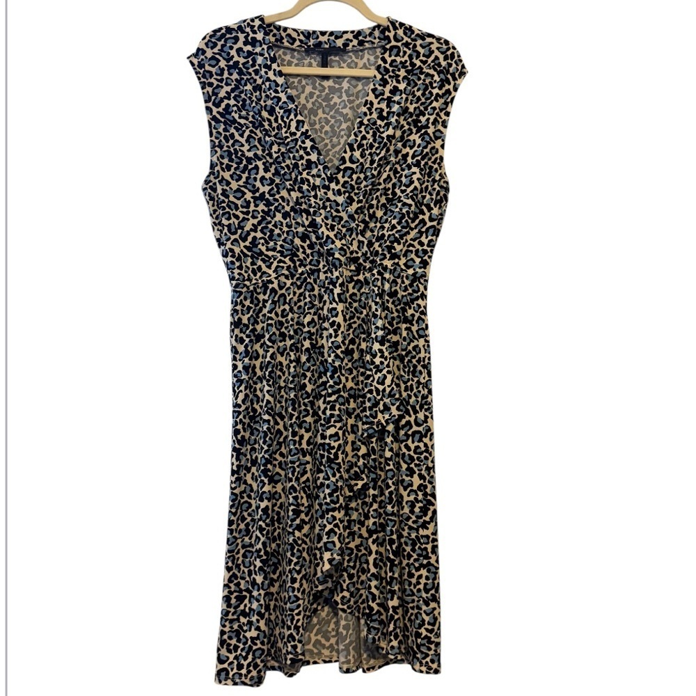 BCBGMaxAzria Leopard High Loe Flowy V Neck Sleeveless Dress Sz Medium